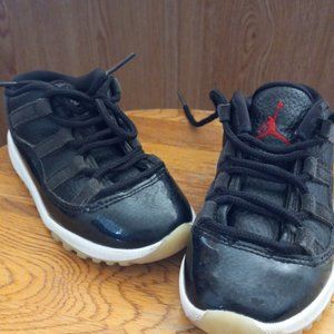 Jordan 11 Kids Shoes Size 10C Black White Red